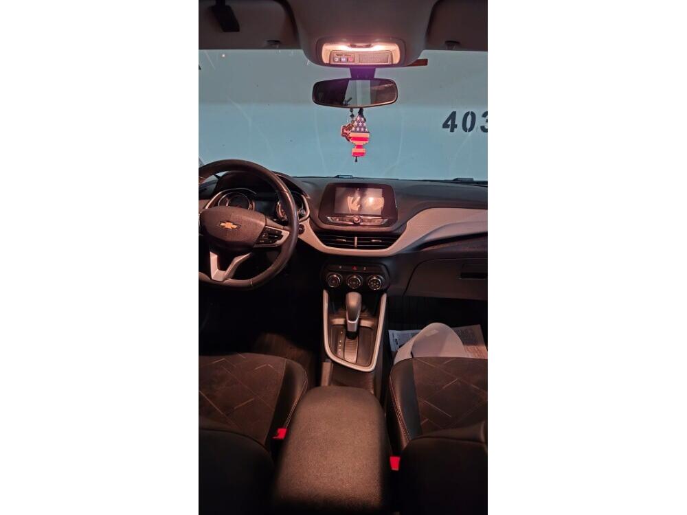 Chevrolet Onix Hatch