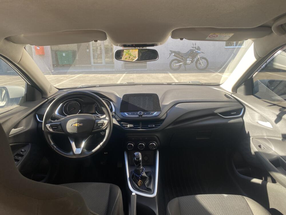 Chevrolet Onix Hatch
