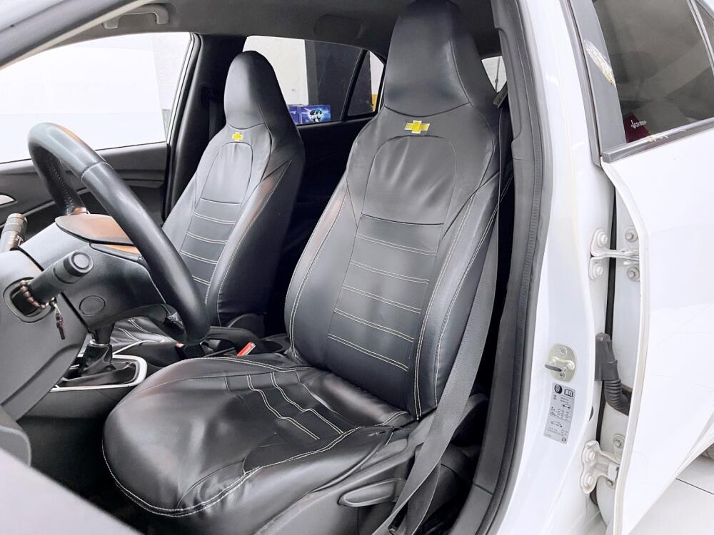 Chevrolet Onix Hatch