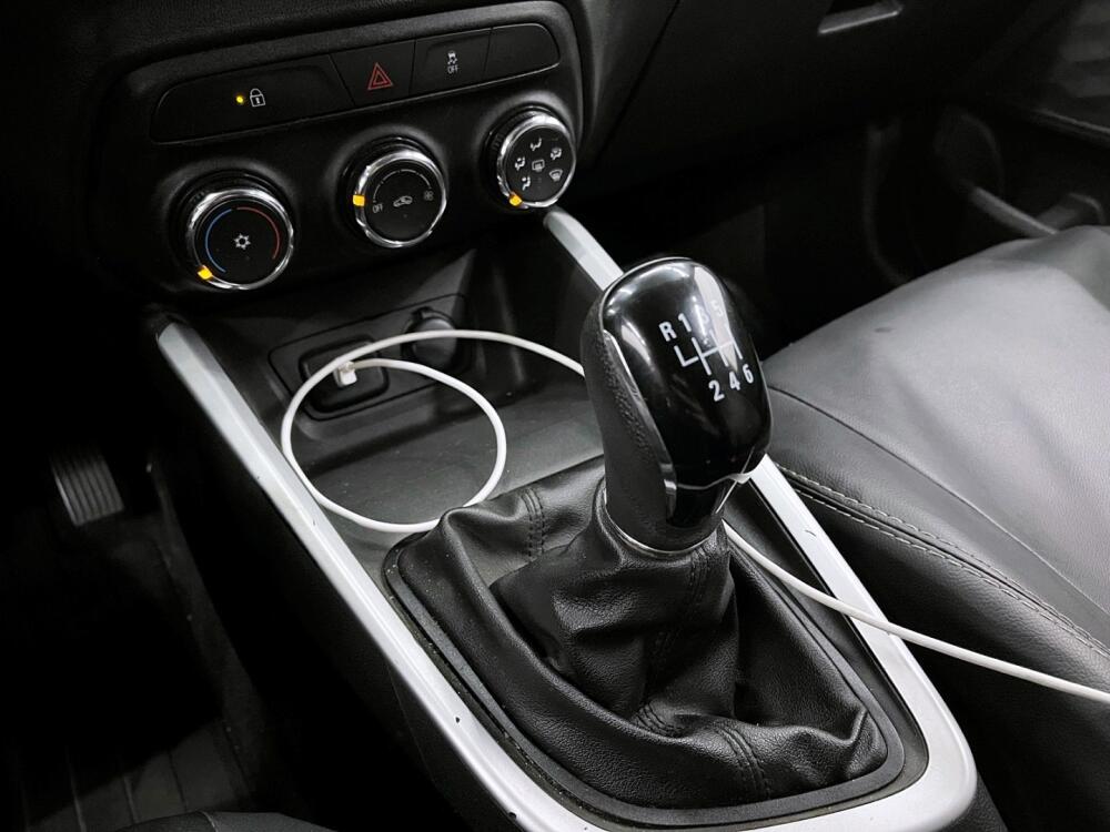 Chevrolet Onix Hatch