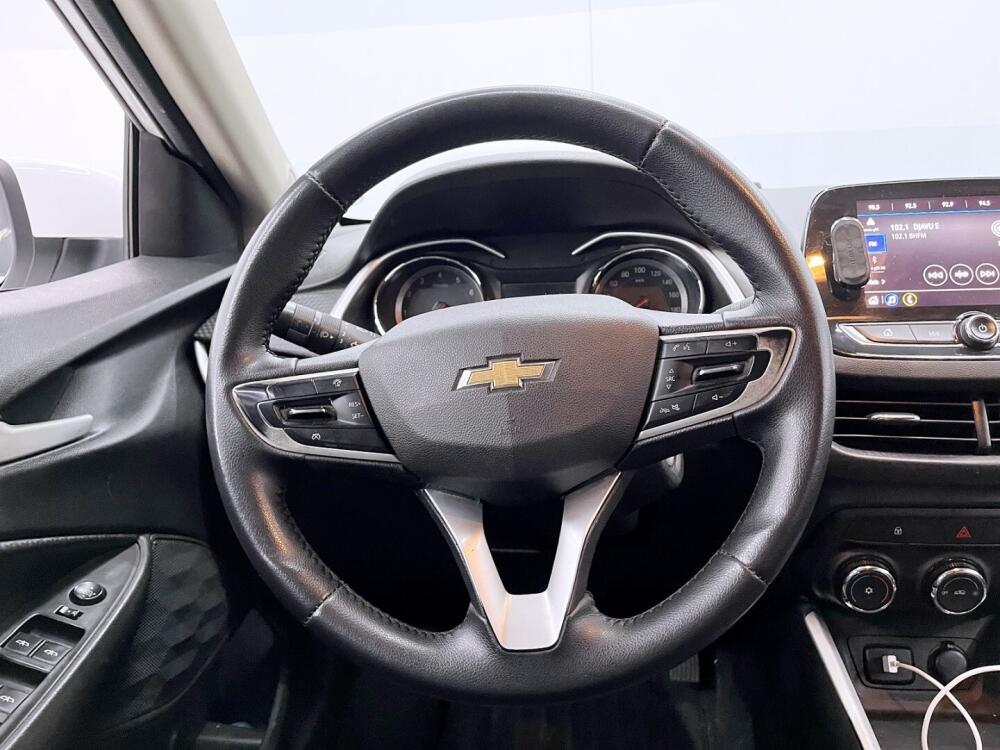Chevrolet Onix Hatch