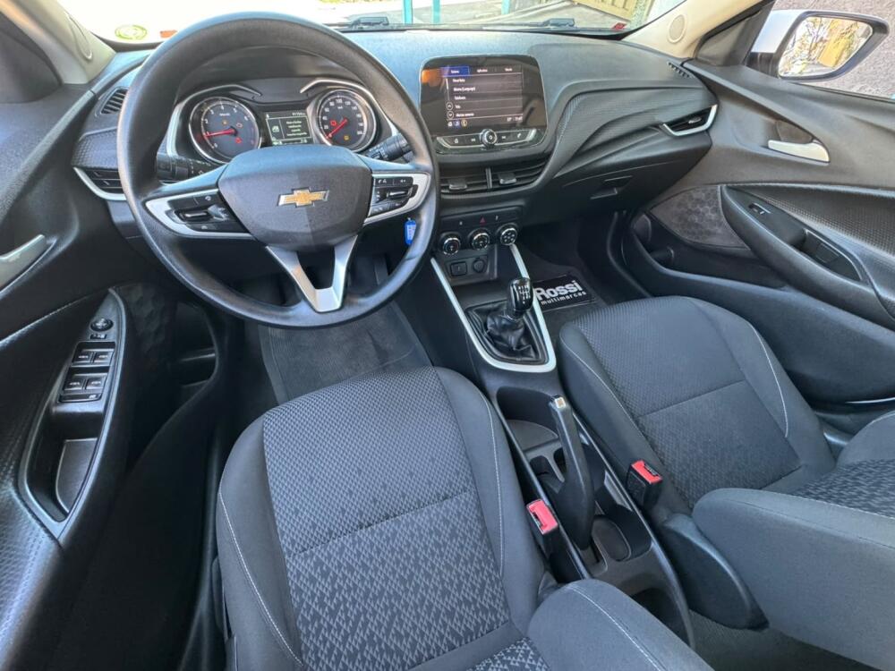 Chevrolet Onix Hatch