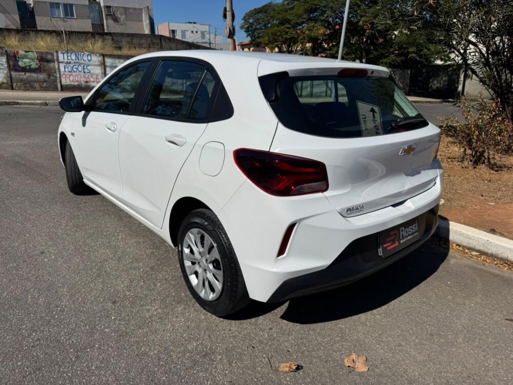 Chevrolet Onix Hatch