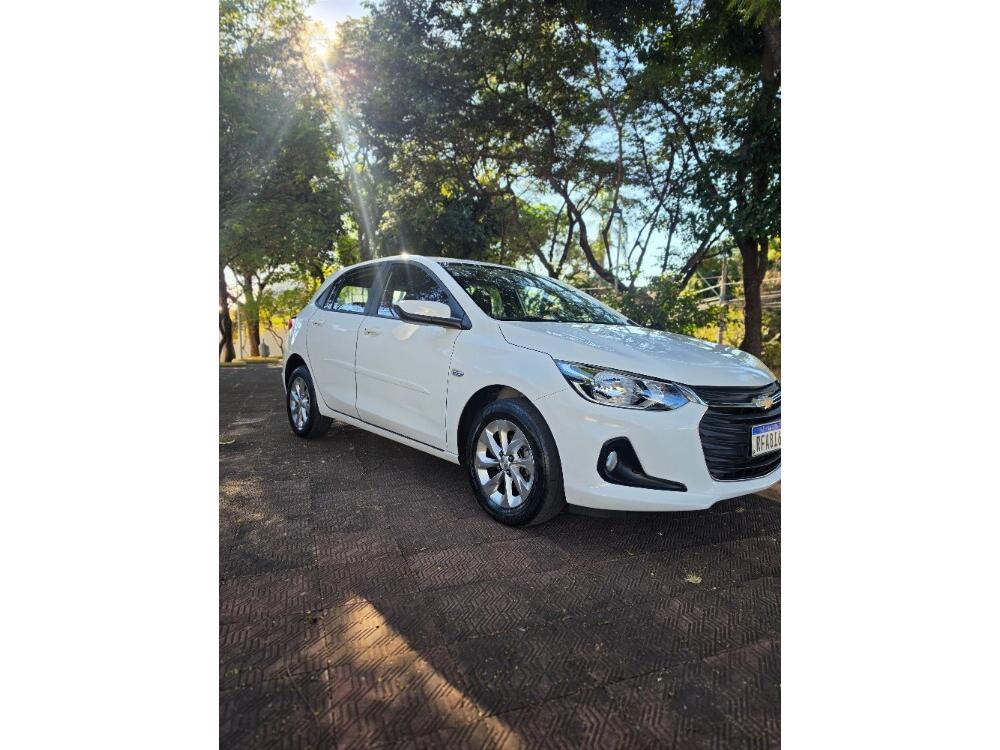 Chevrolet Onix Hatch