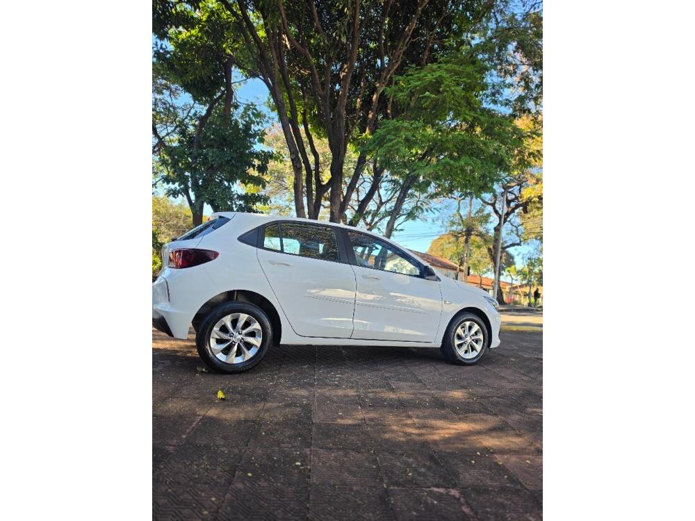 Chevrolet Onix Hatch