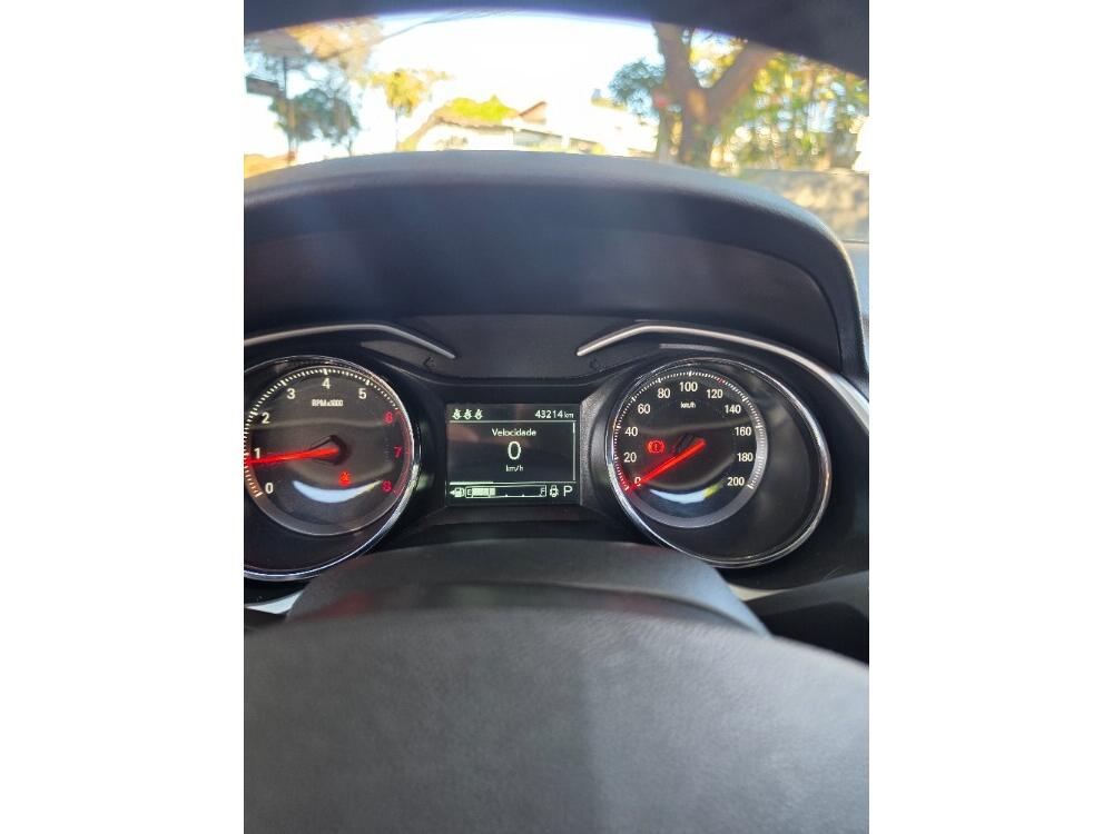 Chevrolet Onix Hatch