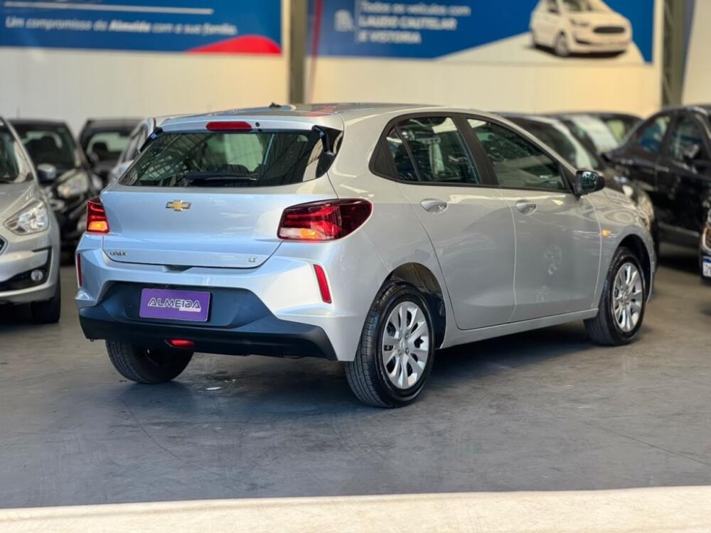 Chevrolet Onix Hatch