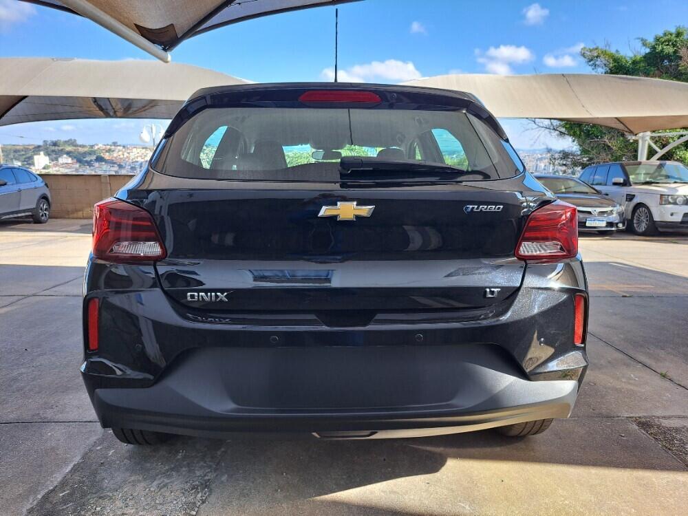 Chevrolet Onix Hatch