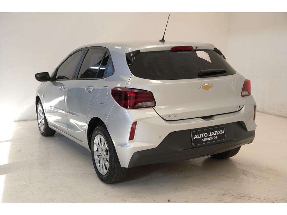 Chevrolet Onix Hatch