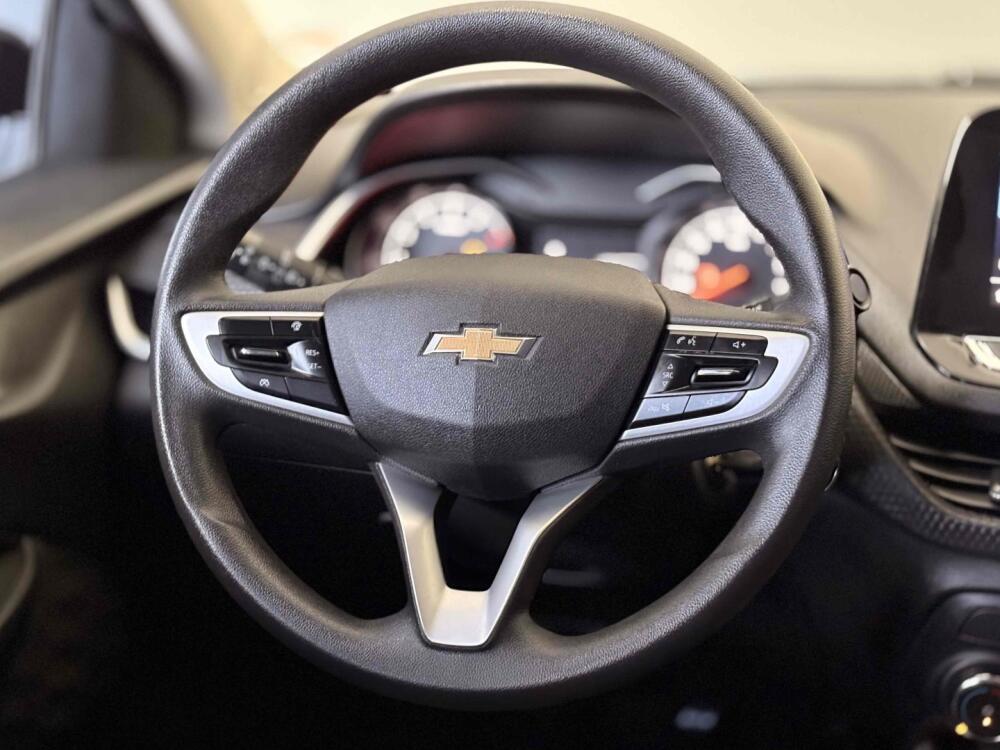Chevrolet Onix Hatch