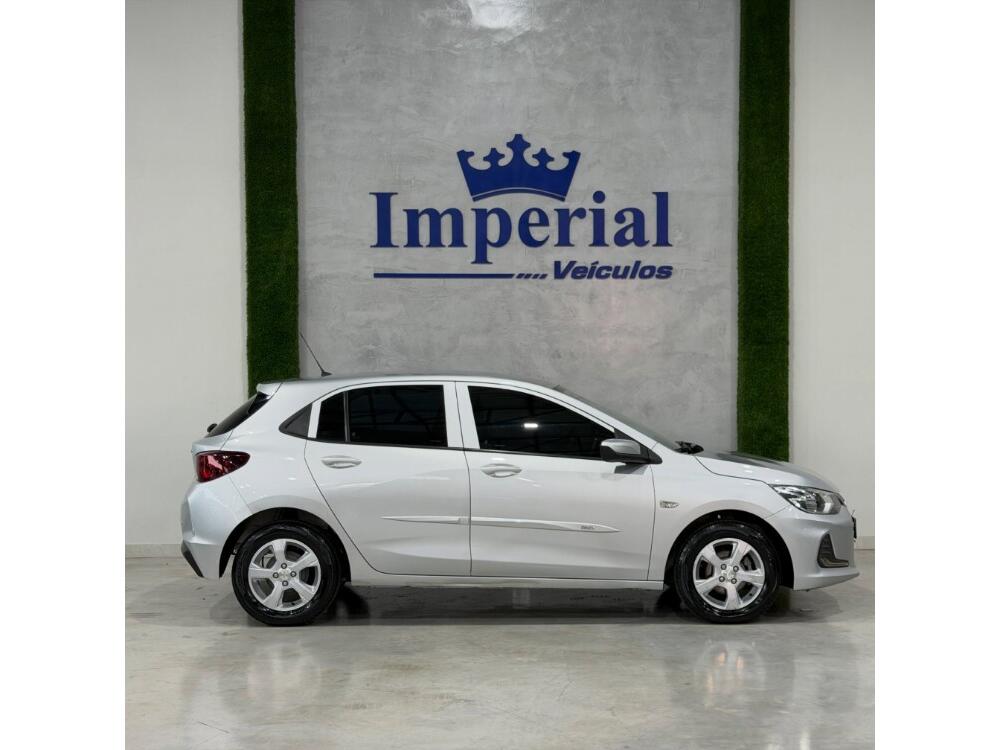 Chevrolet Onix Hatch