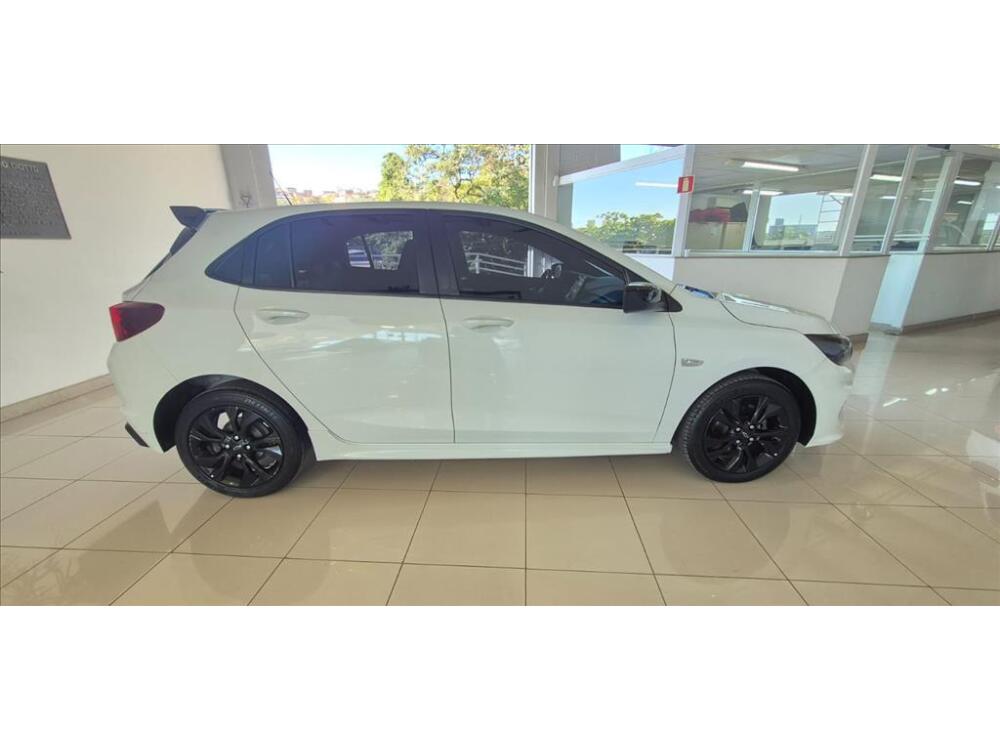 Chevrolet Onix Hatch
