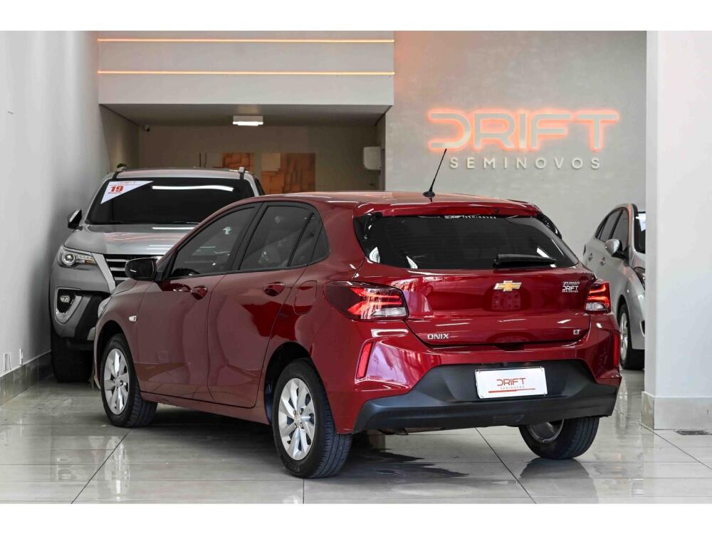 Chevrolet Onix Hatch