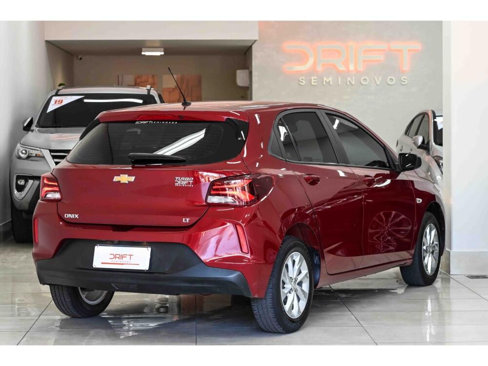 Chevrolet Onix Hatch