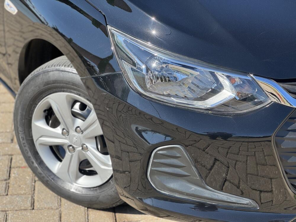 Chevrolet Onix Hatch