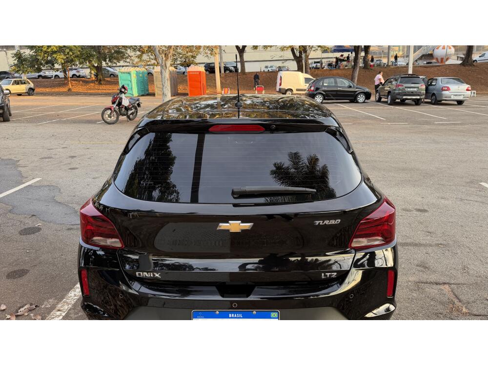 Chevrolet Onix Hatch