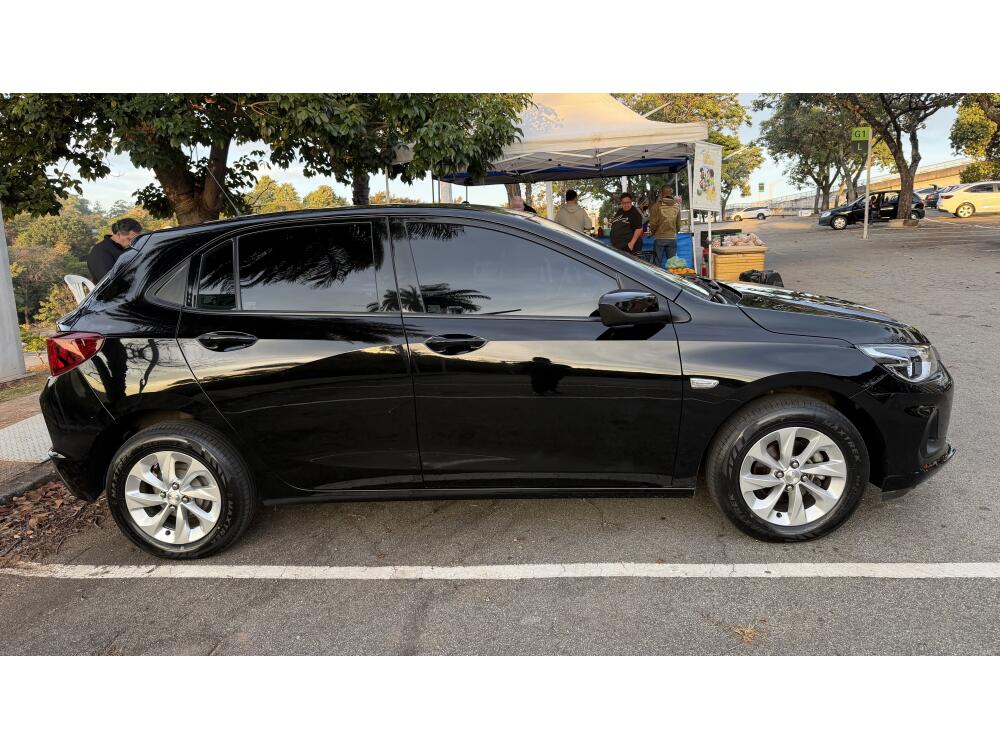 Chevrolet Onix Hatch