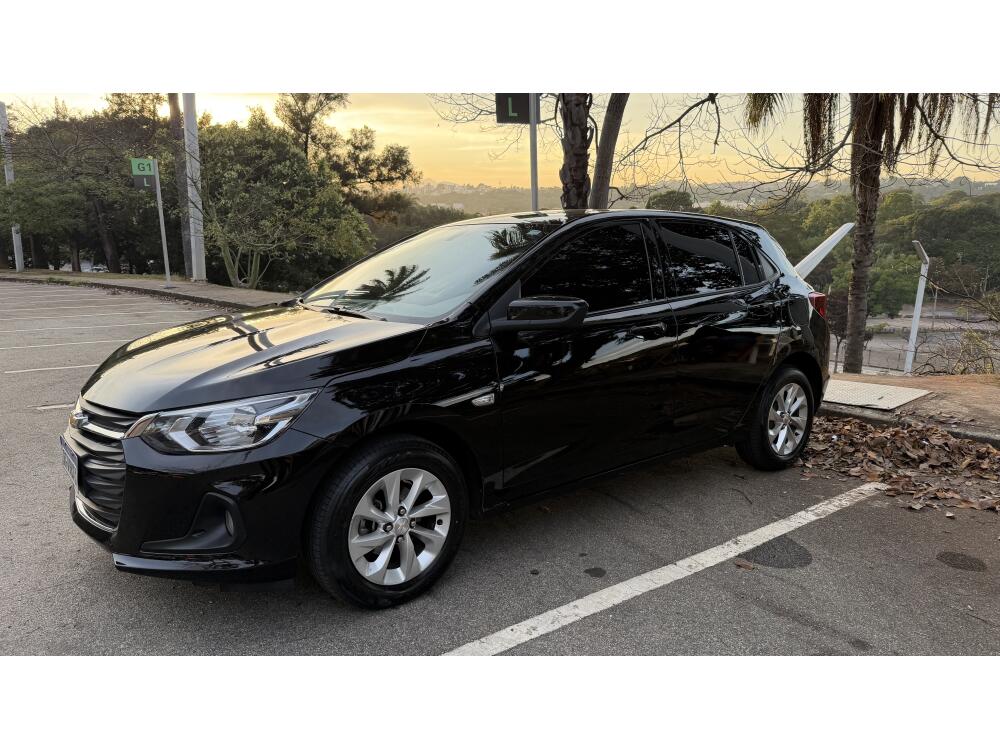 Chevrolet Onix Hatch