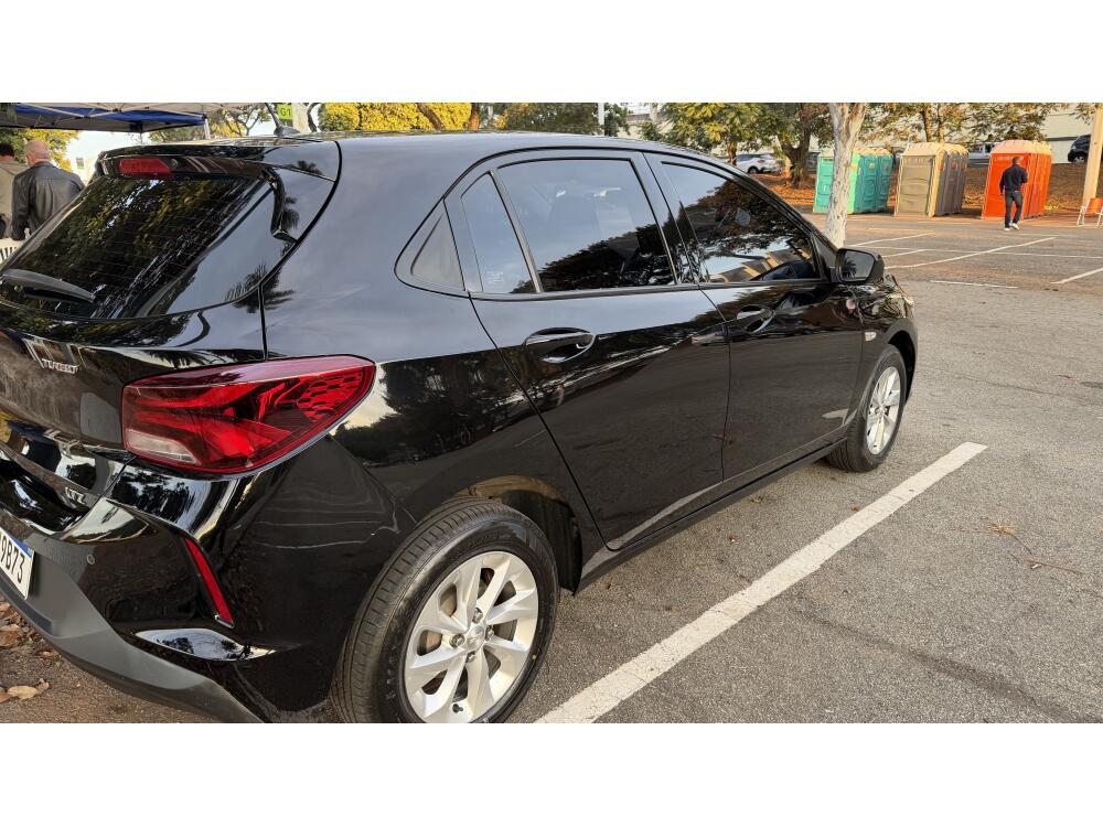 Chevrolet Onix Hatch