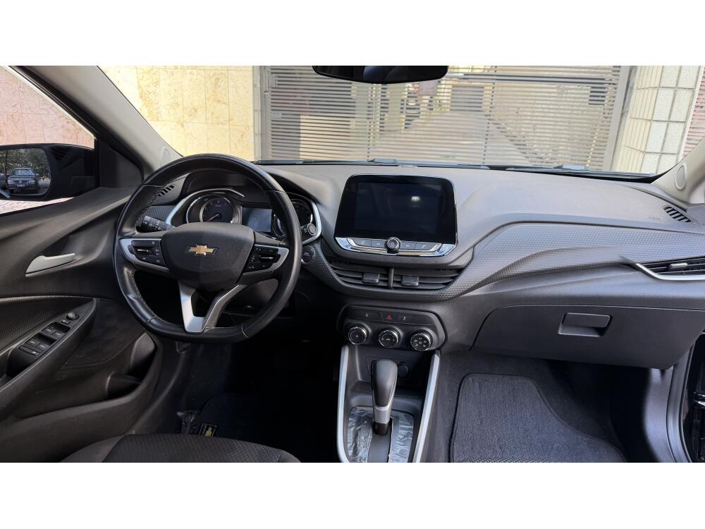 Chevrolet Onix Hatch