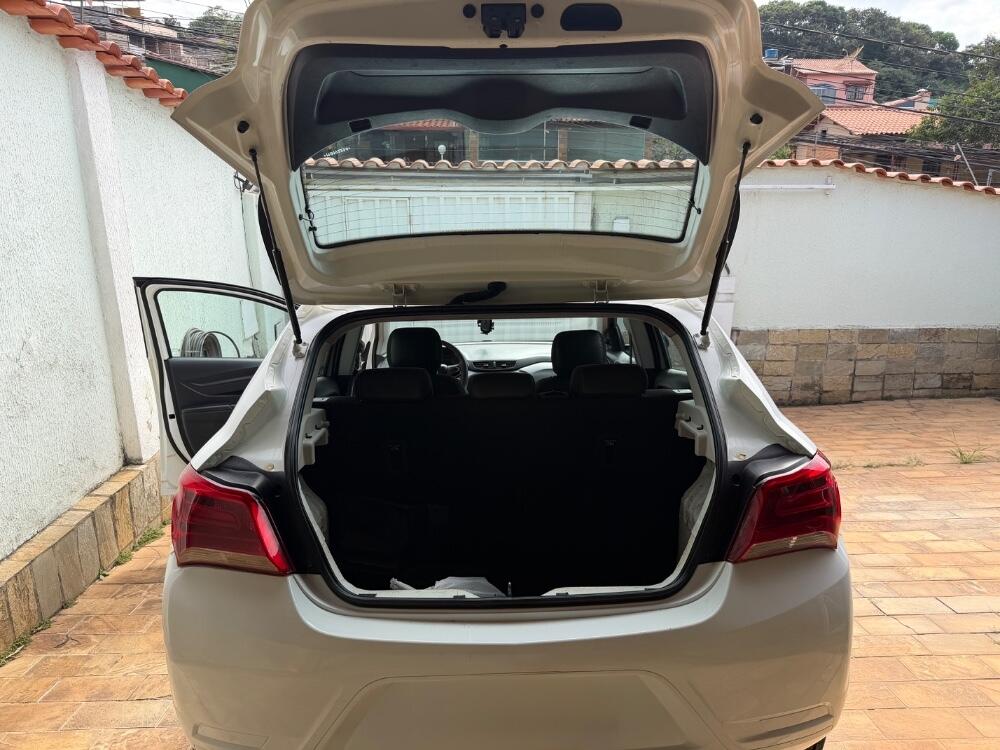 Chevrolet Onix Hatch