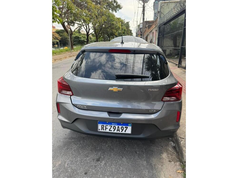 Chevrolet Onix Hatch