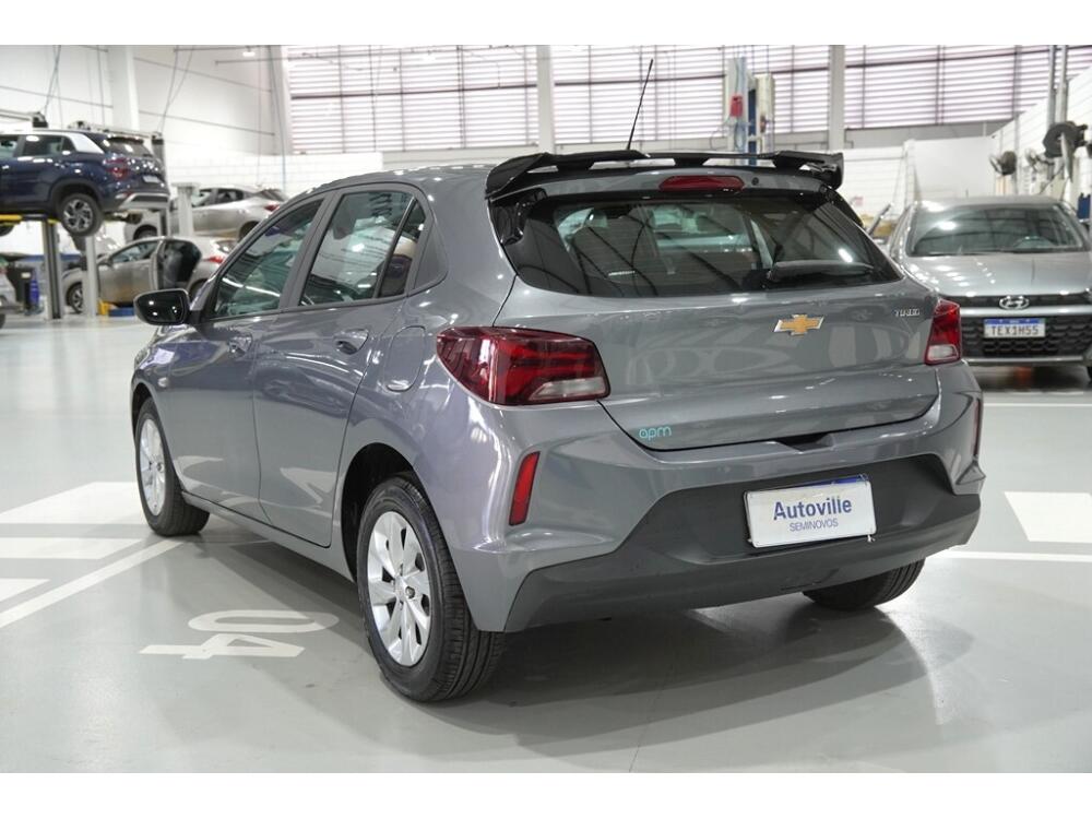 Chevrolet Onix Hatch