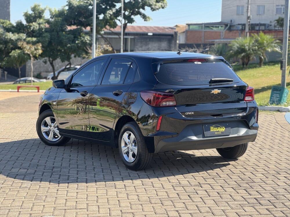 Chevrolet Onix Hatch