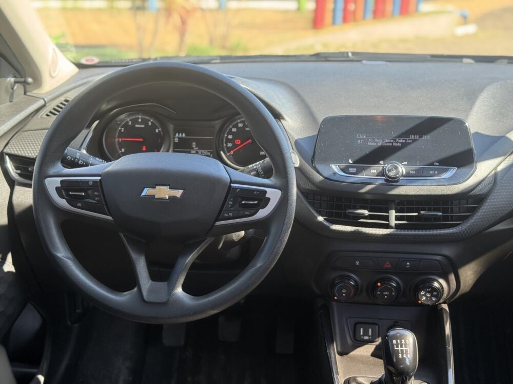 Chevrolet Onix Hatch