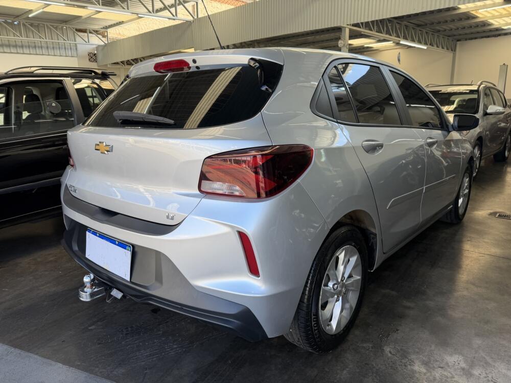 Chevrolet Onix Hatch