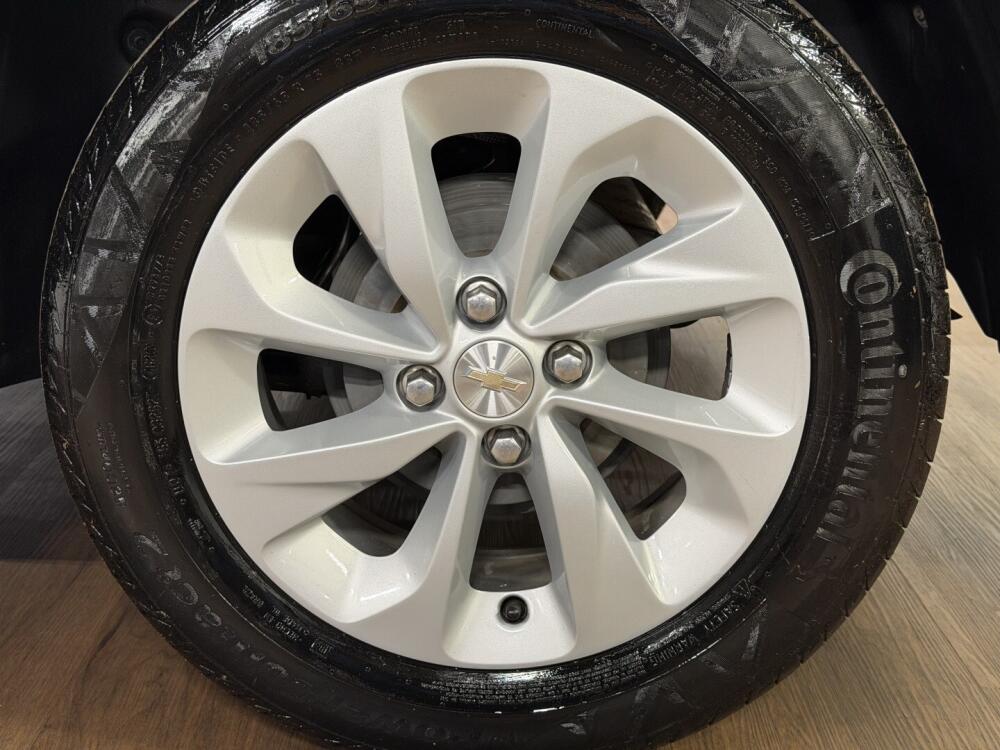 Chevrolet Onix Hatch