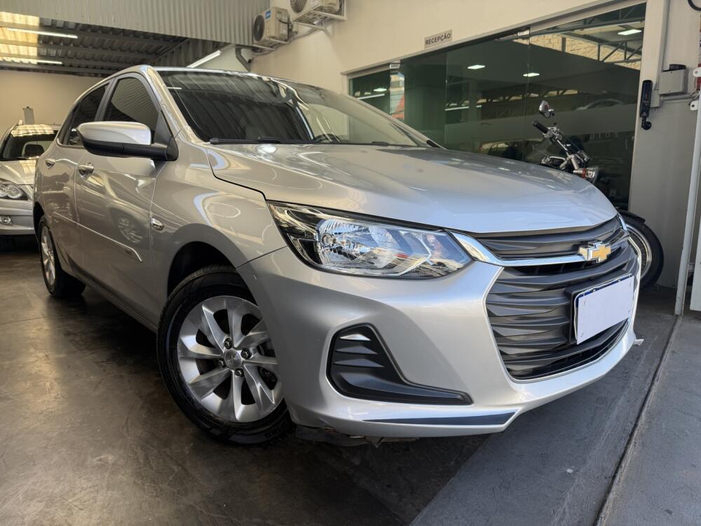 Chevrolet Onix Hatch