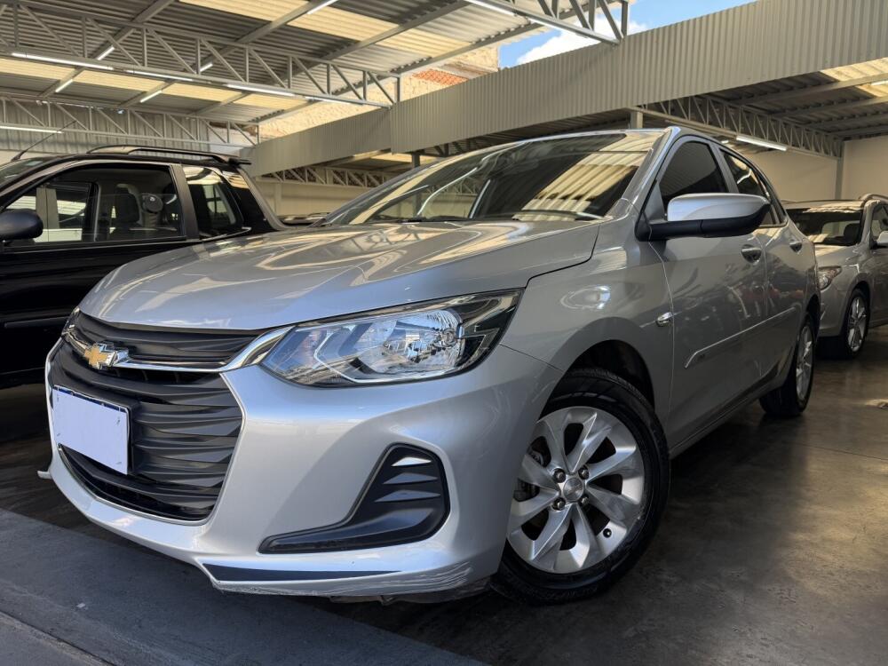 Chevrolet Onix Hatch