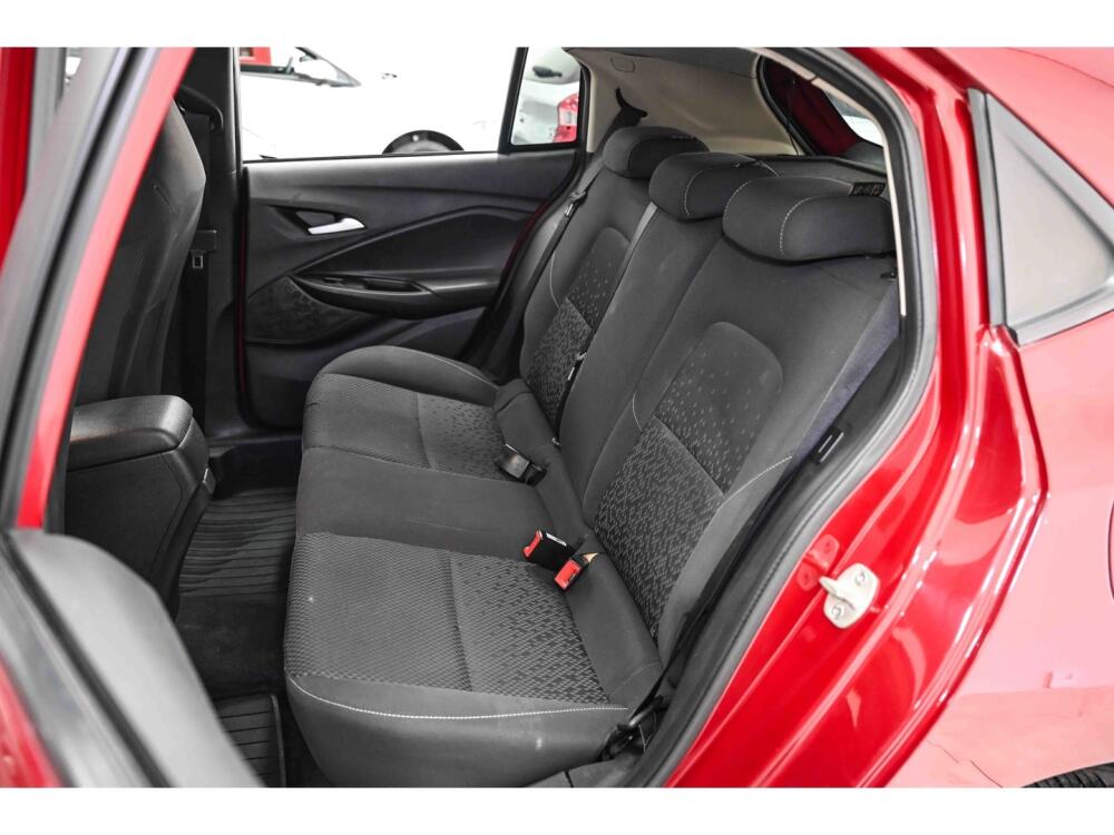 Chevrolet Onix Hatch