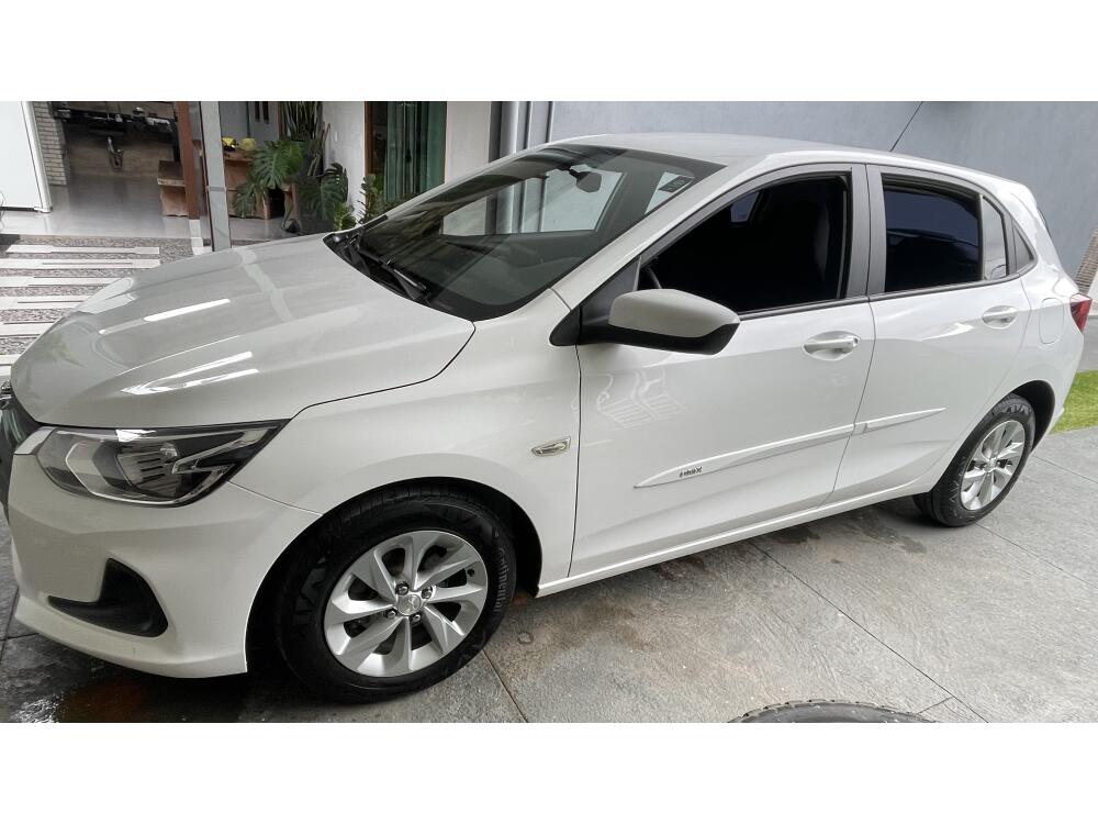 Chevrolet Onix Hatch