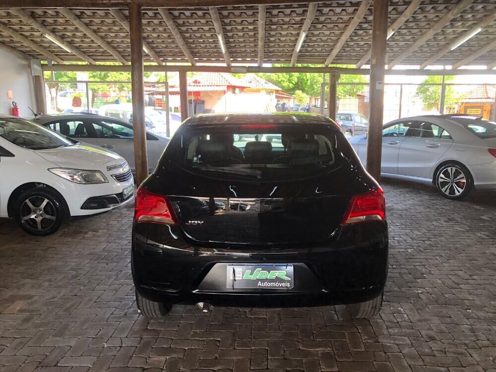 Chevrolet Onix Hatch