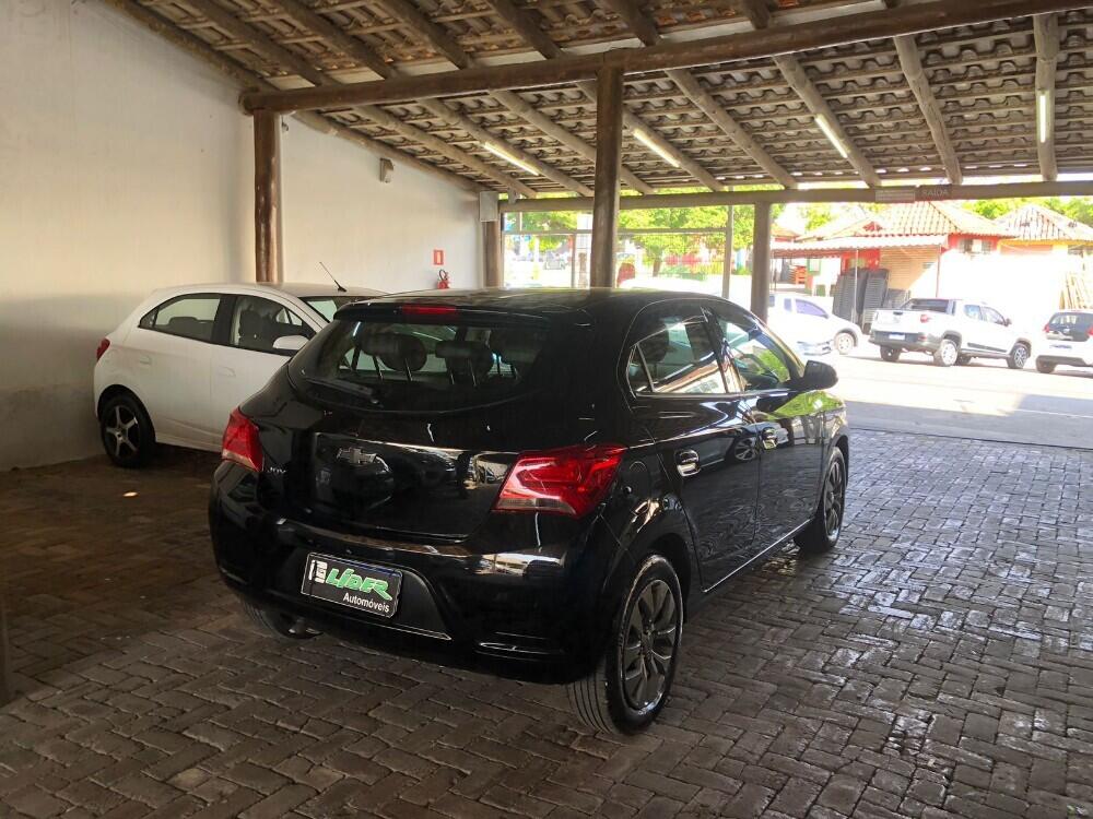 Chevrolet Onix Hatch