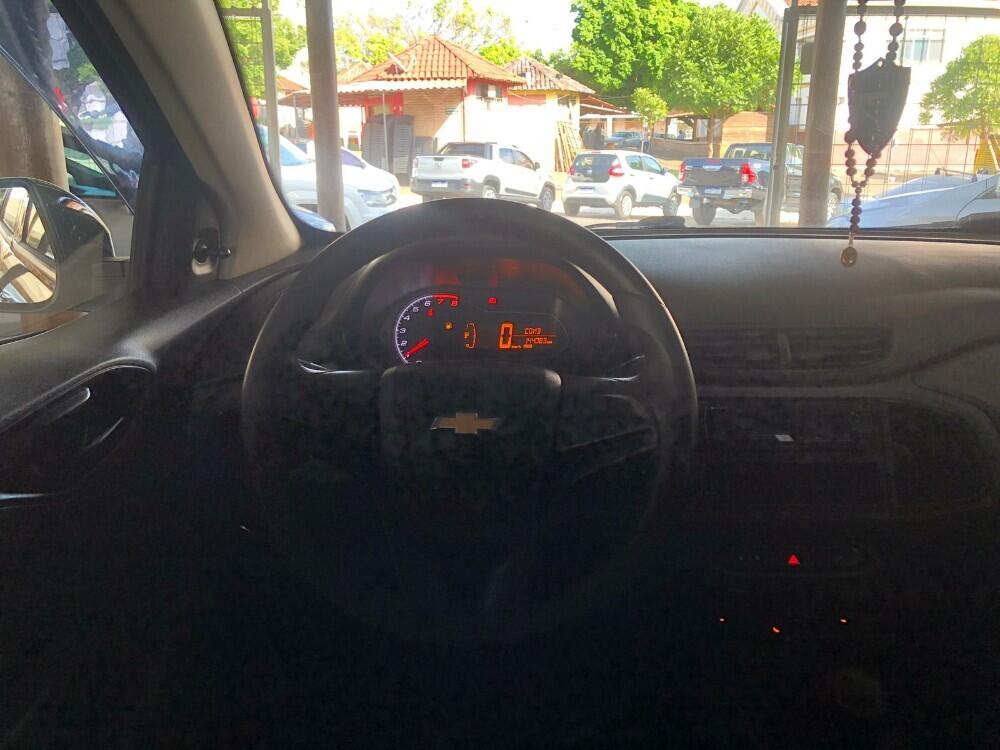 Chevrolet Onix Hatch