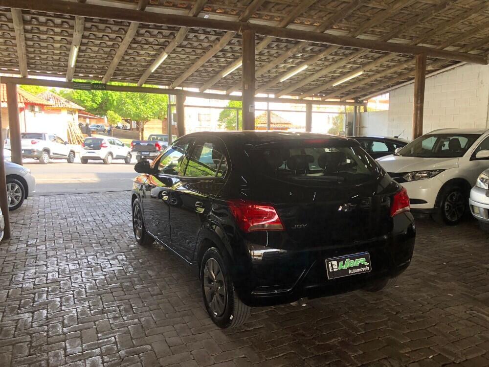 Chevrolet Onix Hatch