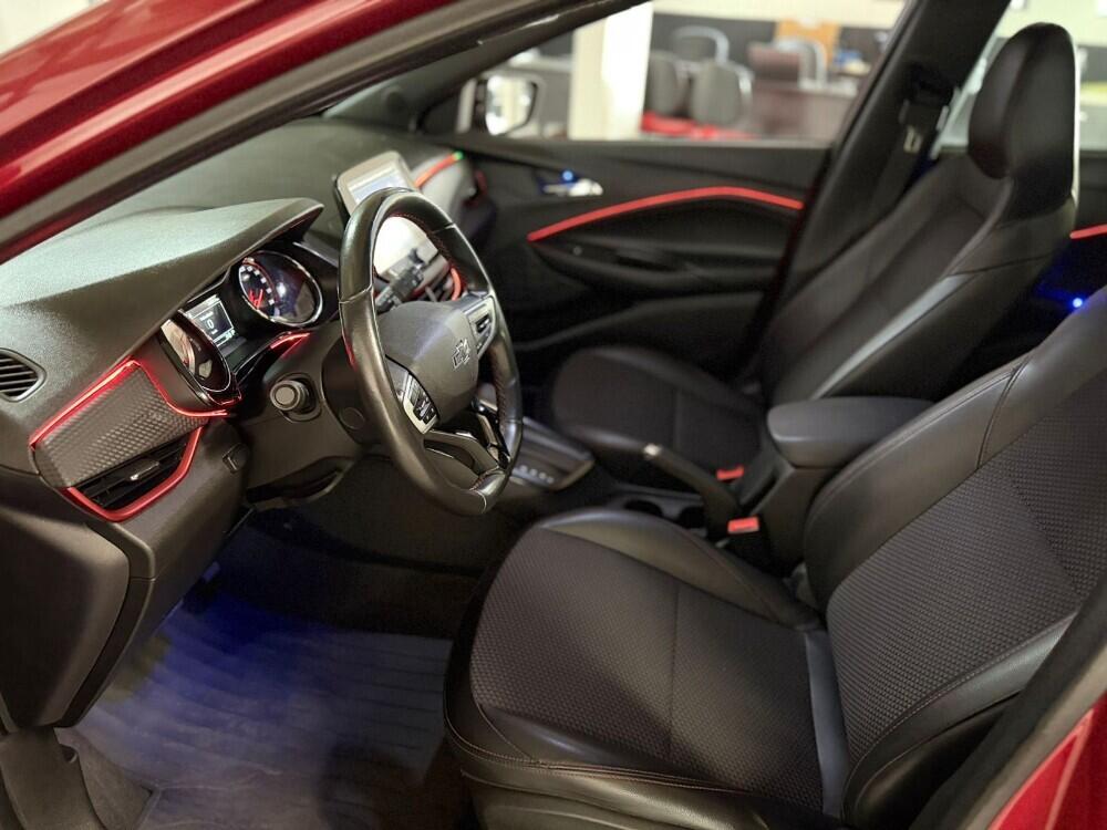 Chevrolet Onix Hatch