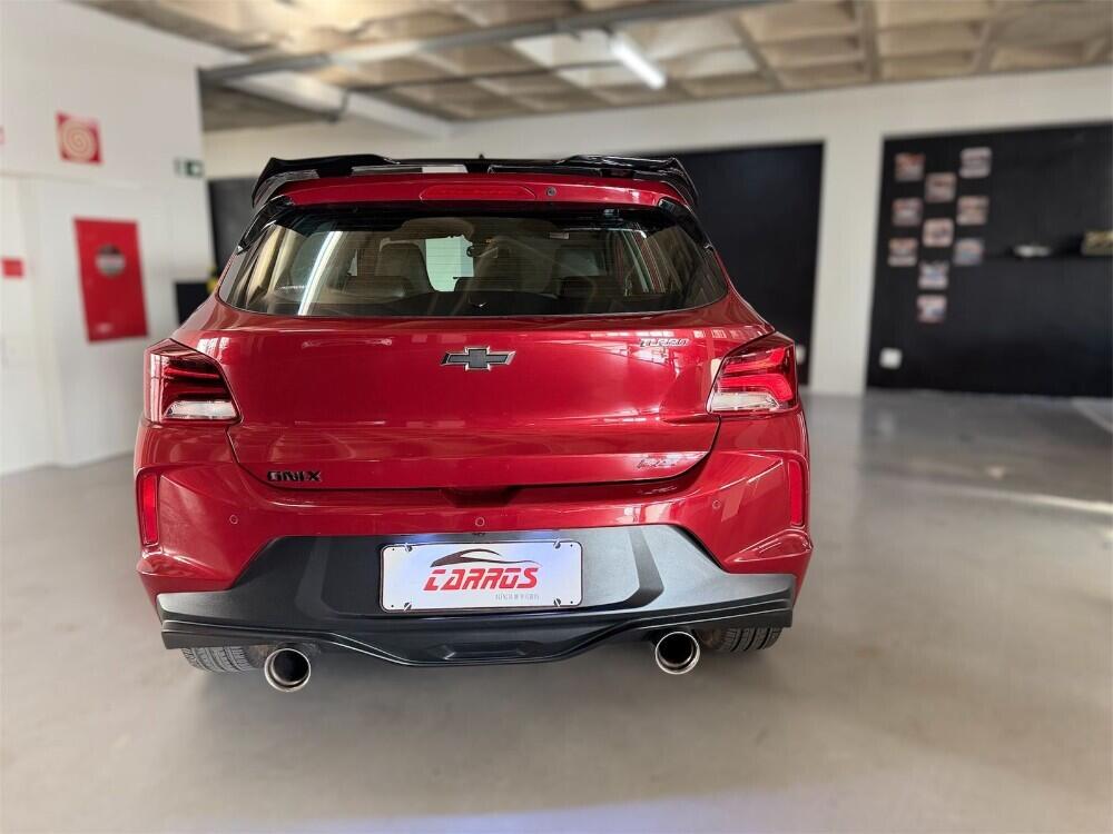 Chevrolet Onix Hatch