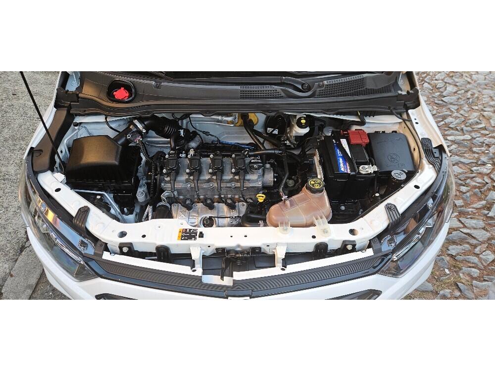 Chevrolet Onix Hatch