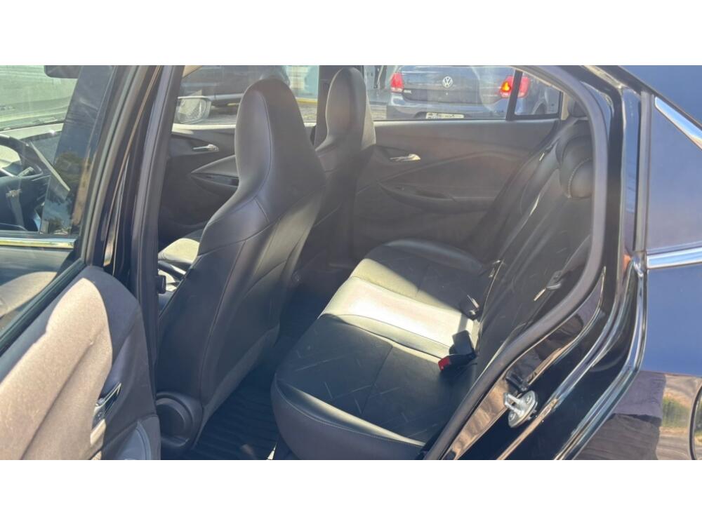 Chevrolet Onix Hatch