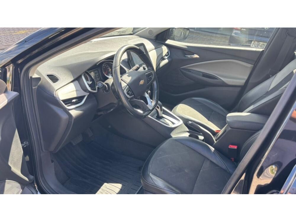 Chevrolet Onix Hatch
