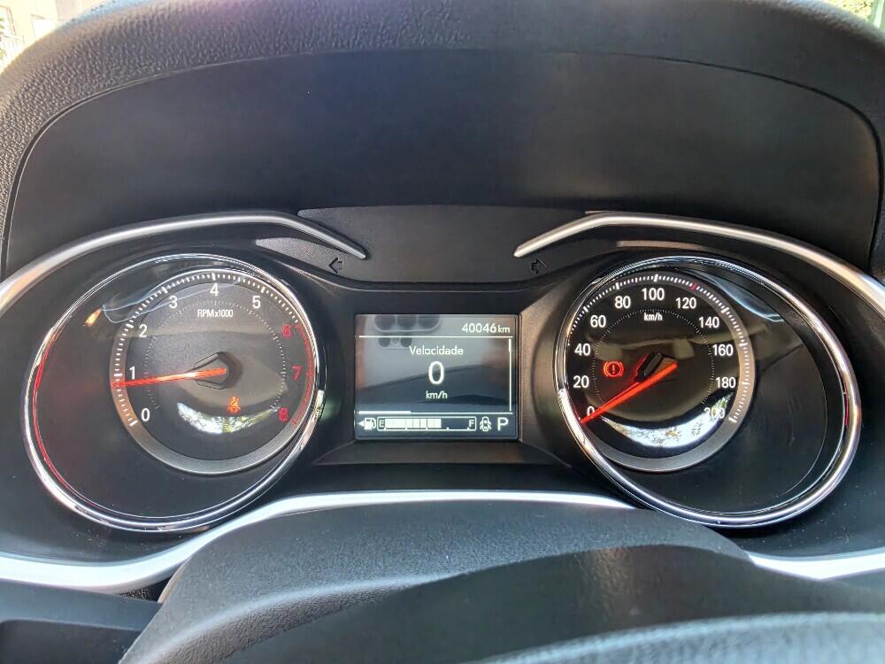 Chevrolet Onix Hatch