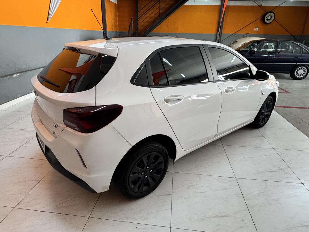 Chevrolet Onix Hatch