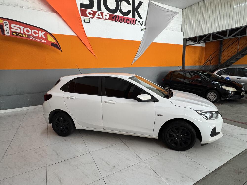 Chevrolet Onix Hatch