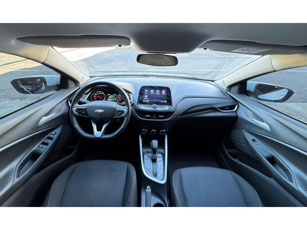 Chevrolet Onix Hatch