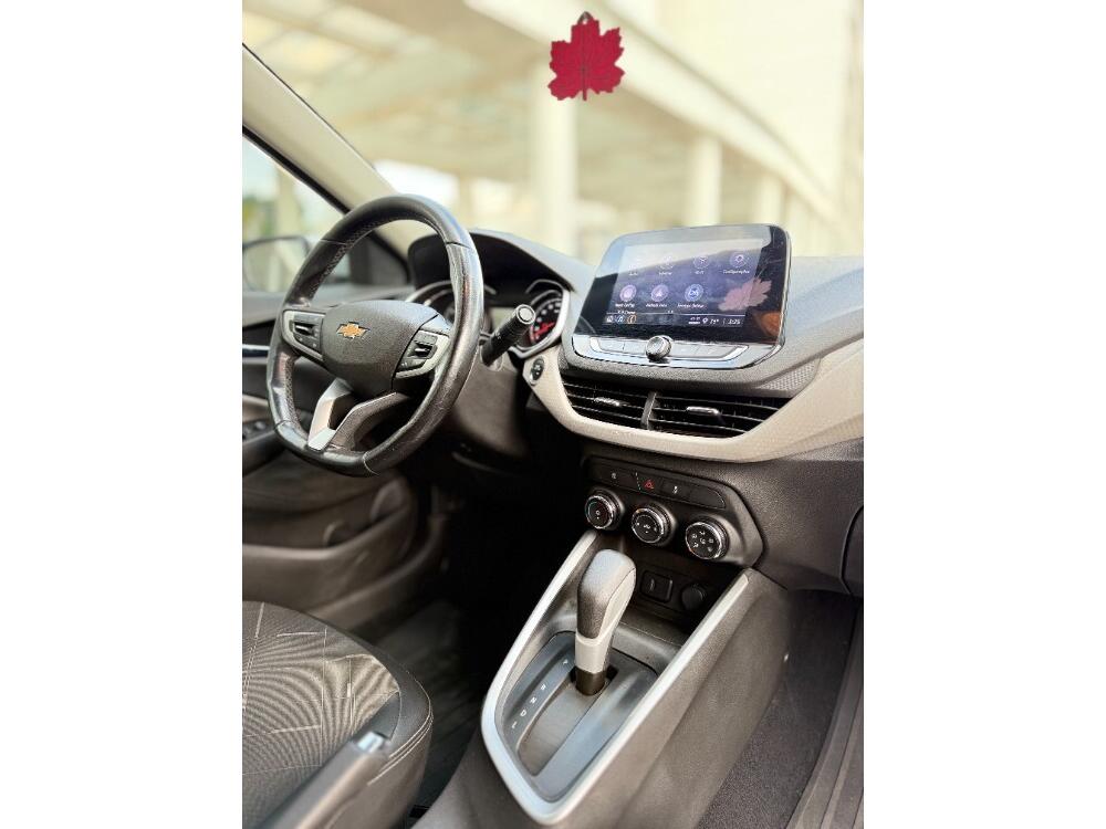 Chevrolet Onix Hatch