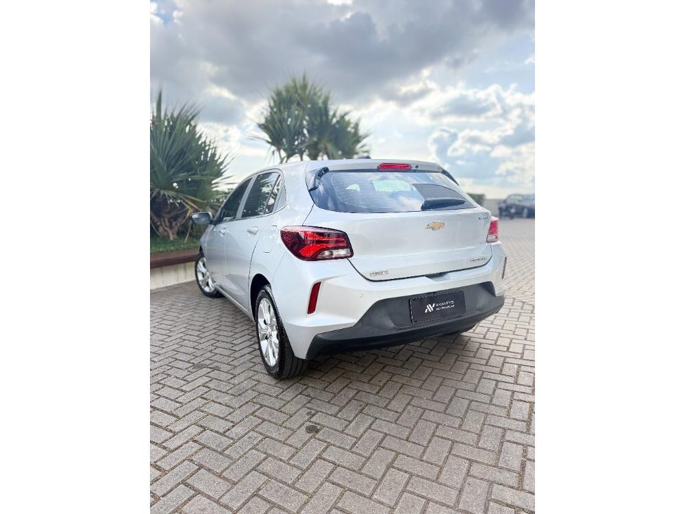 Chevrolet Onix Hatch